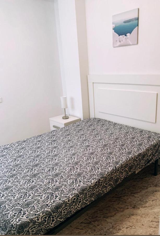 Apartamento Lola Torrevieja Buitenkant foto