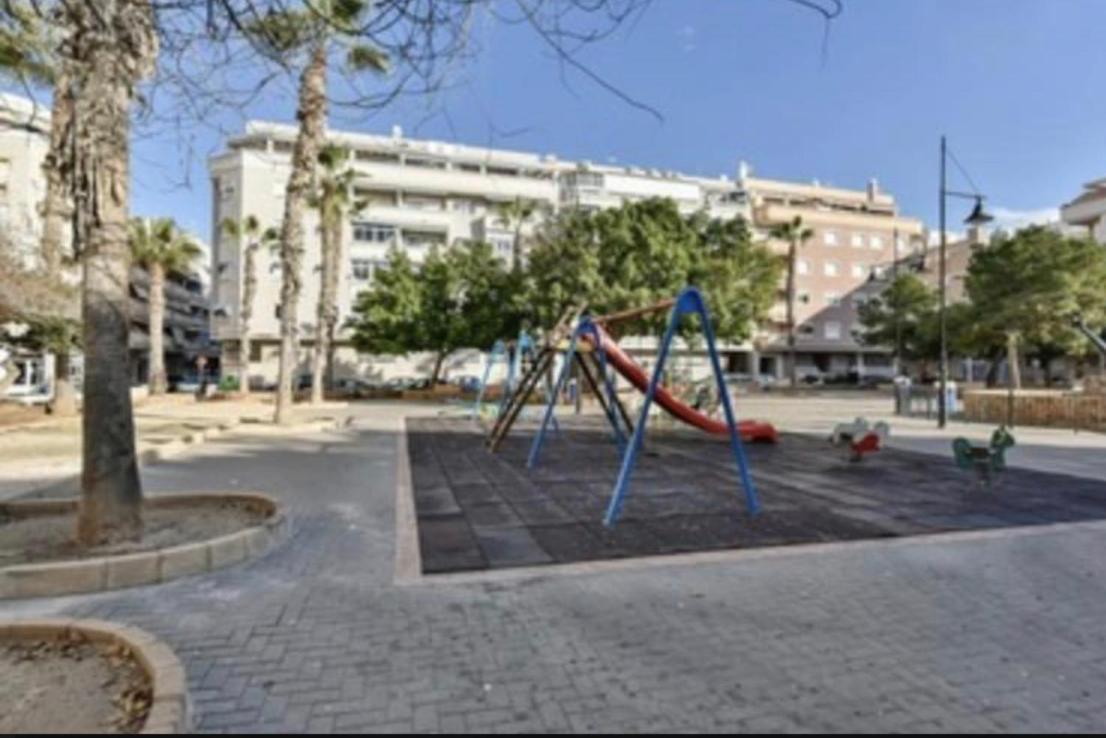Apartamento Lola Torrevieja Buitenkant foto